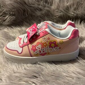 Barbie Sneakers Womens Size‎ 7 White Pink Lace Up Shoes